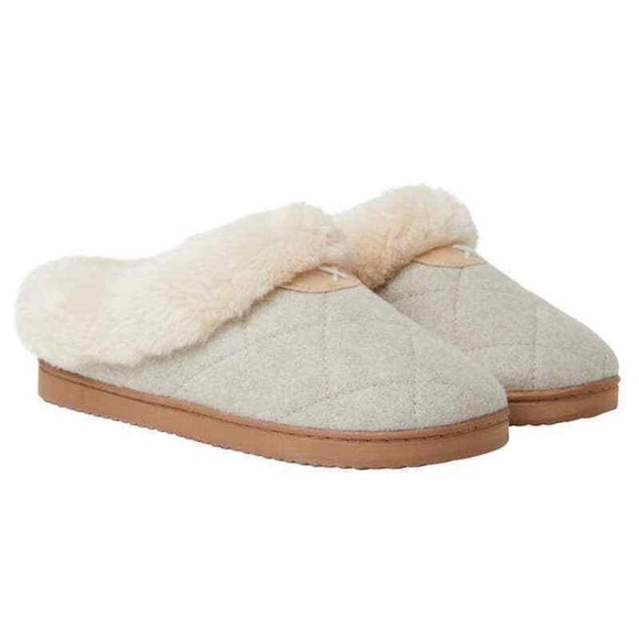 dearfoams Shoes - NEW Dearfoams Womens Slipper Fleece Lined Memory Foam Oatmeal Heather NIB